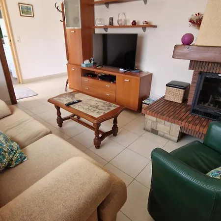 Au Premier Etage Dans Maison De Charme Avec Grand Jardin Au Rdc * Banyuls-sur-Mer