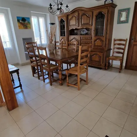 Au Premier Etage Dans Maison De Charme Avec Grand Jardin Au Rdc * Banyuls-sur-Mer
